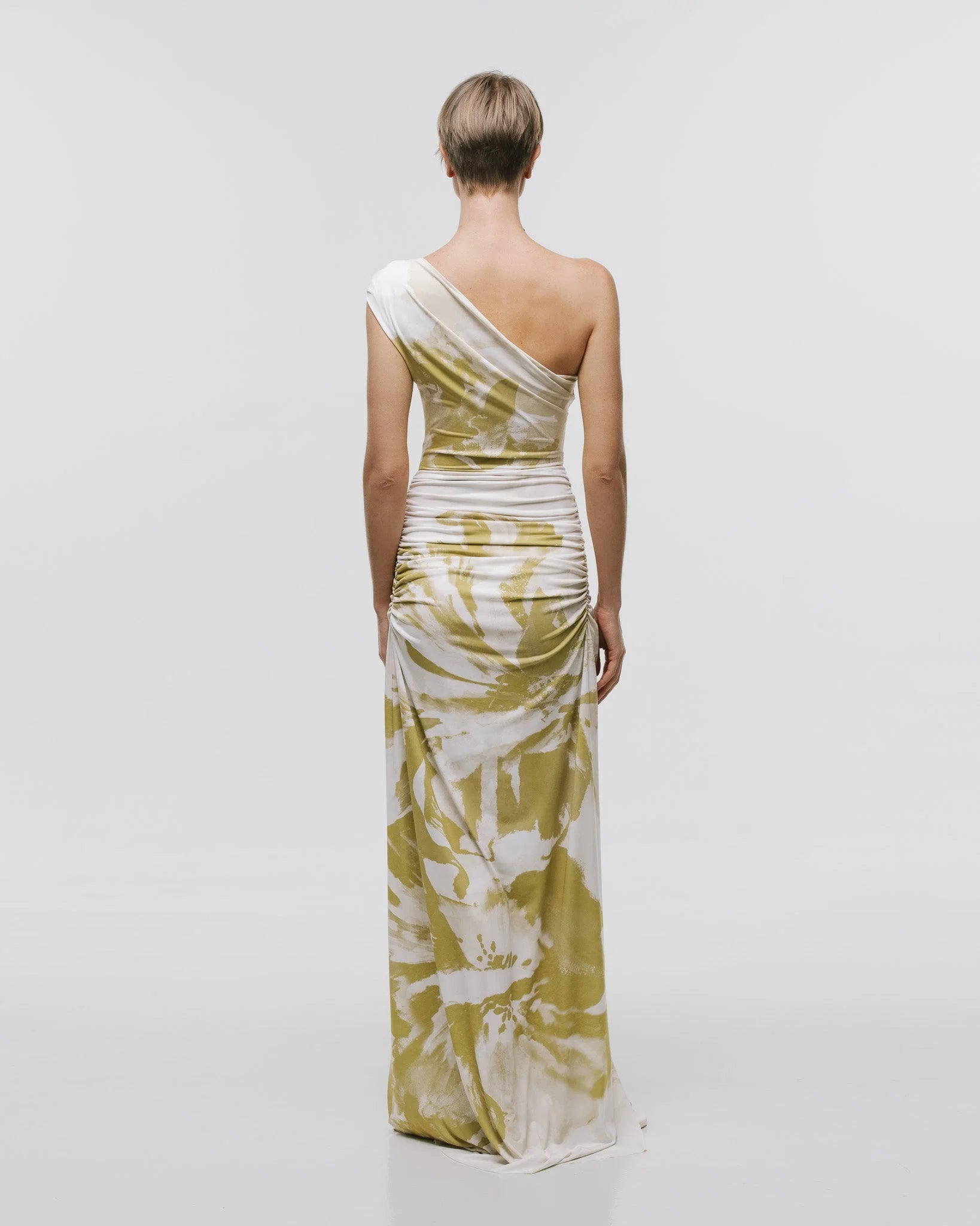 alessia maxi dress Pistachio / 2 Size:X-Large (7 1/2 - 7 5/8) Designed for evening wear Valentine's Day Dress Trendy Yellow Lemon Print