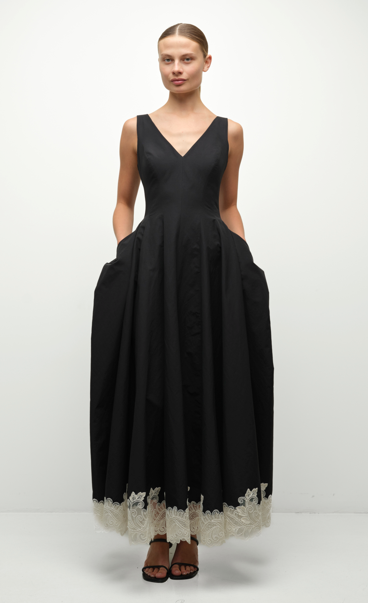 structured midi dress Mira S/L – SOSUSU %0D%0AColor%20may%20vary%20due%20to%20lighting%20on%20images *SIZE 7 Size:L (16.5) 36/37 (1656) KissProm Flutter Sleeve V-Neck
