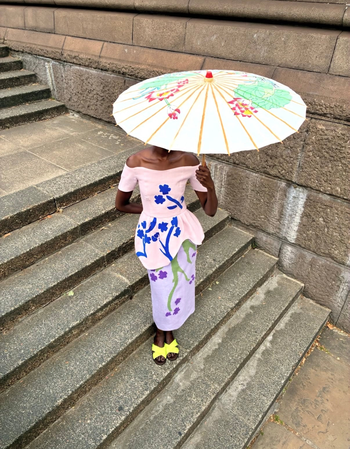 TATA NAKA