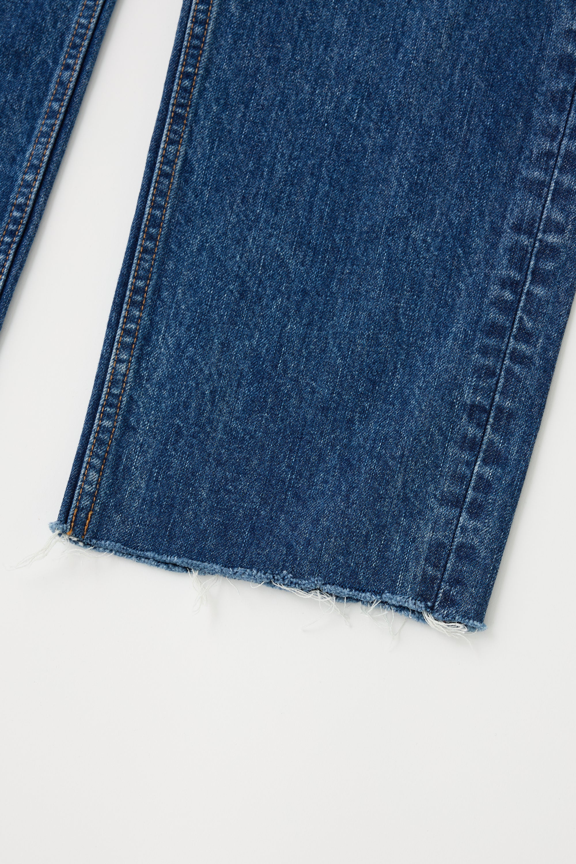 MV NEEDHAM STRAIGHT-LOW