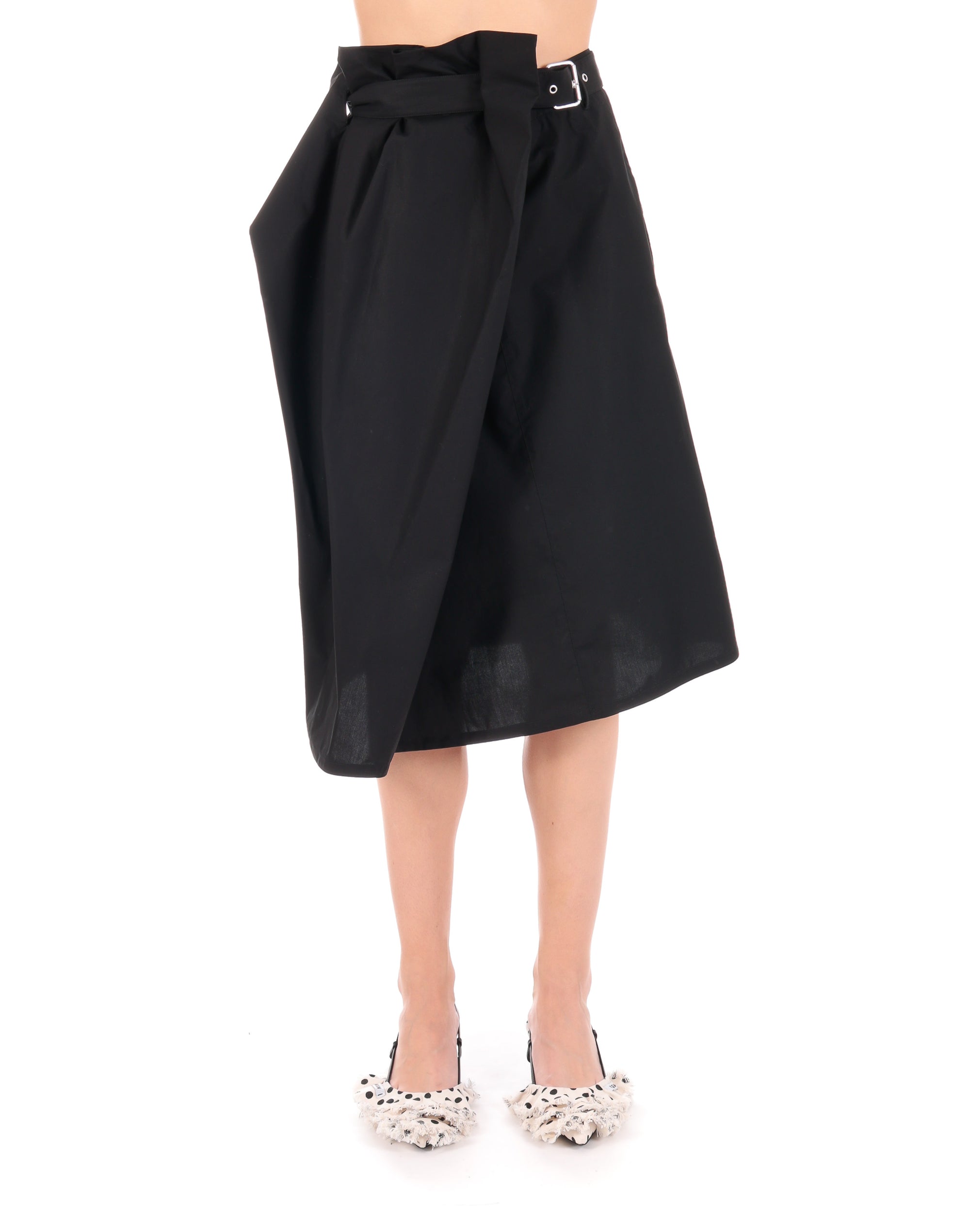 GONNA/SKIRT