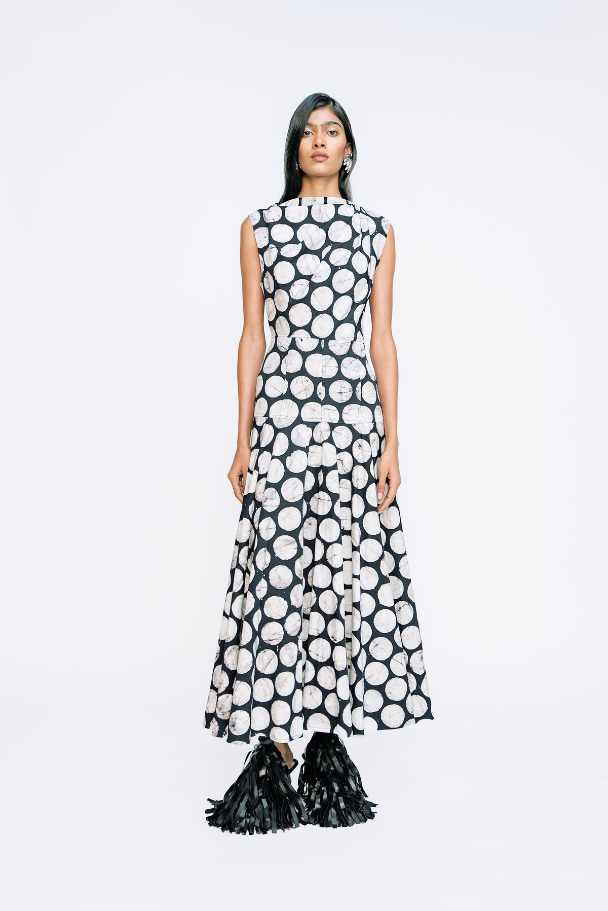 FLOW DRESS 01