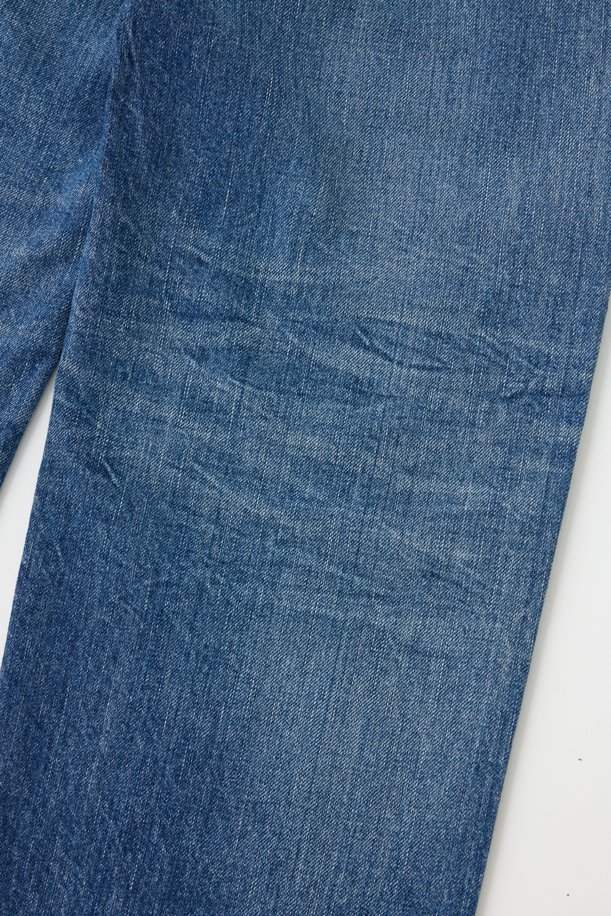 MV NEEDHAM STRAIGHT-LOW