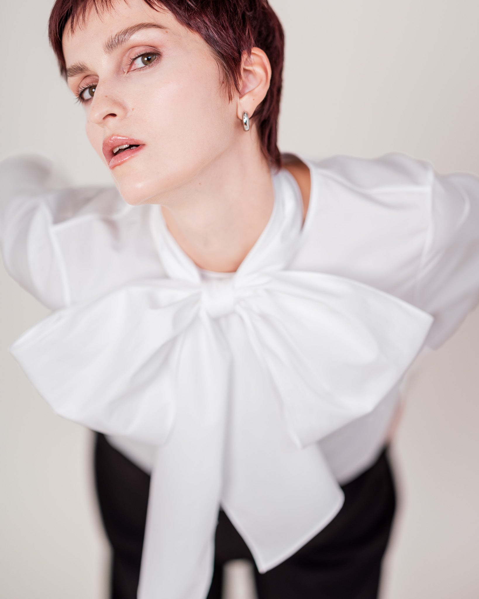 BIG BOWTIE BLOUSE