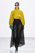 Load image into Gallery viewer, Onyx Cluny Lace Skrit Leather waist