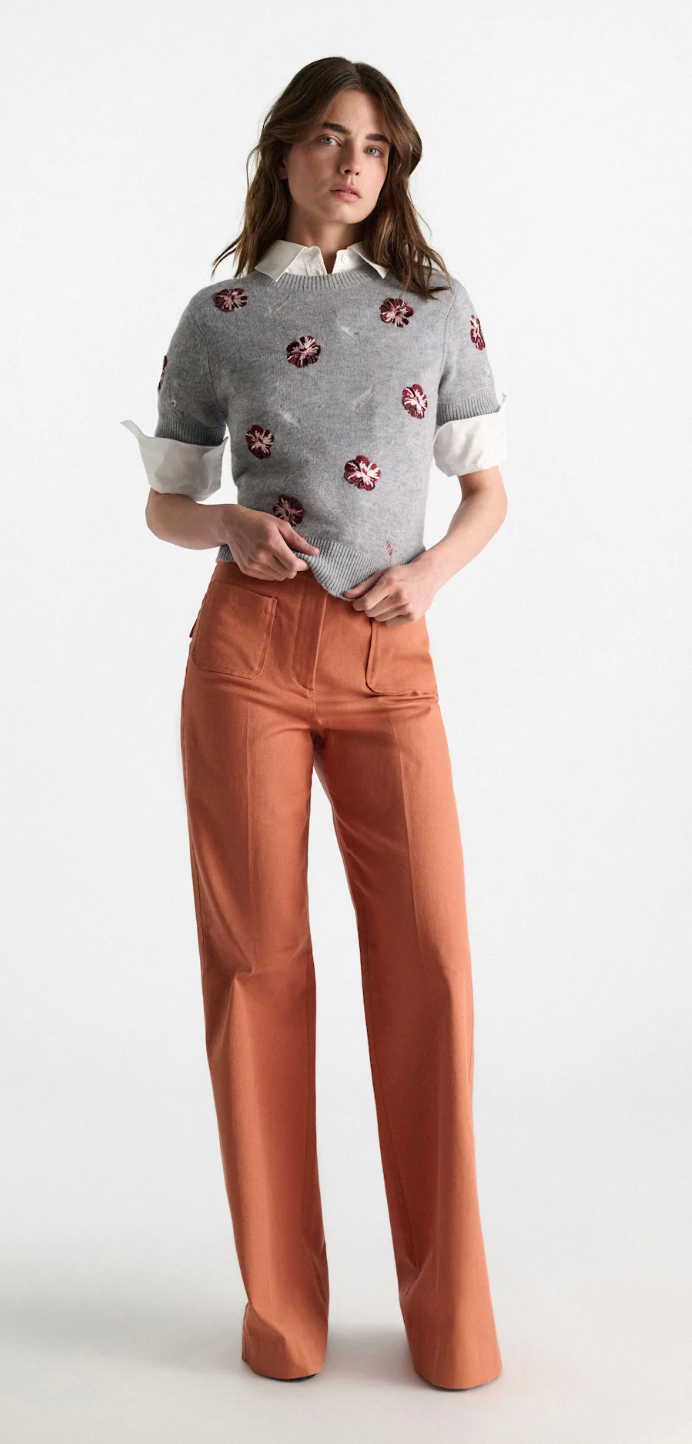 Blooming Statements Pullover