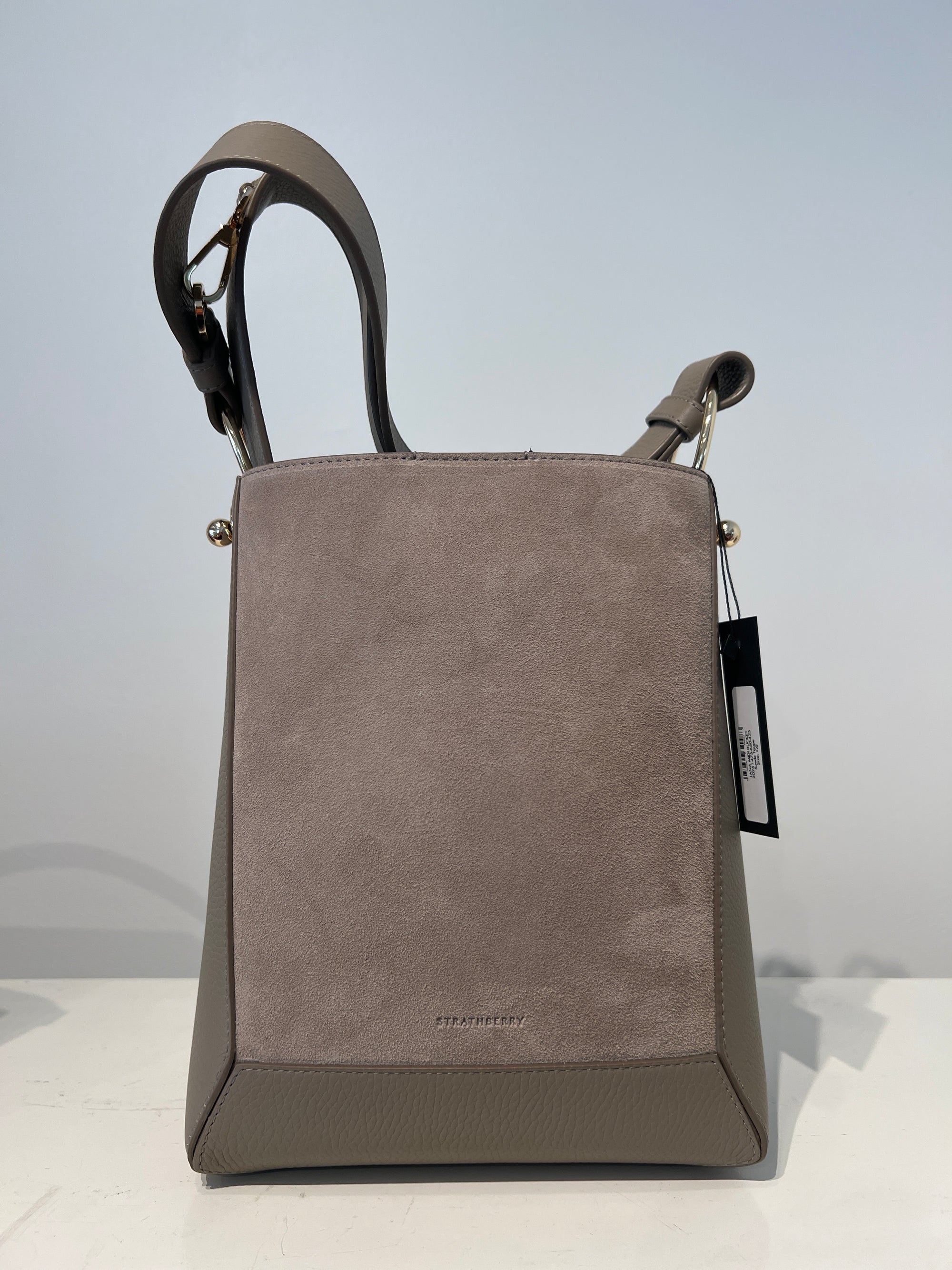 Lana Midi Bucket Suede