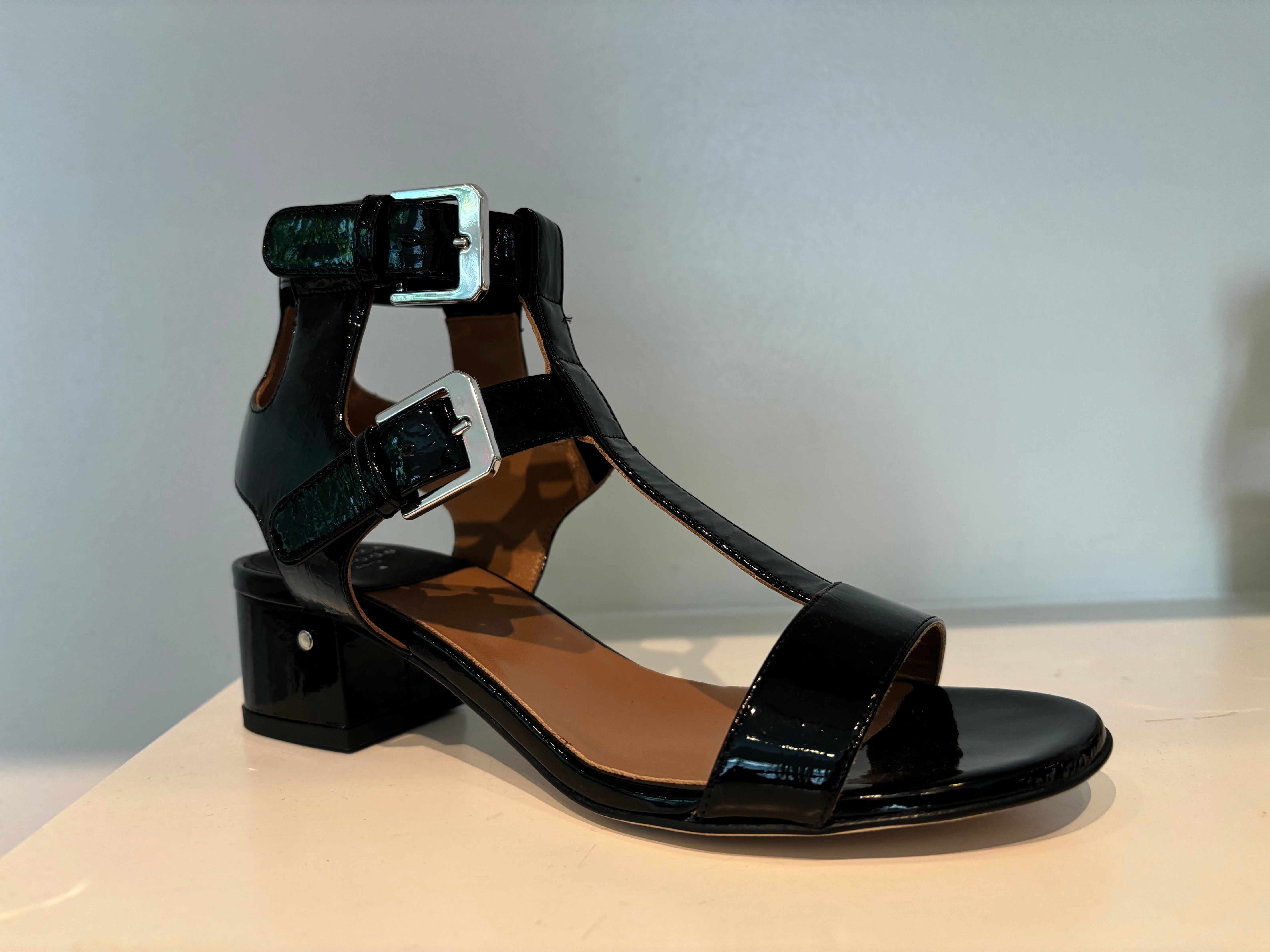 Laurence Dacade – SOSUSU