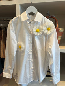 White Shirt W Raffia Daisy