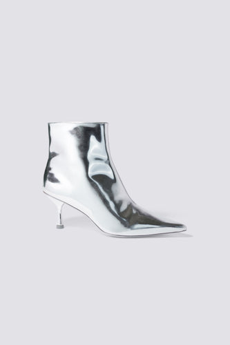 Saanvi Metallic Lthr Slvr Boot