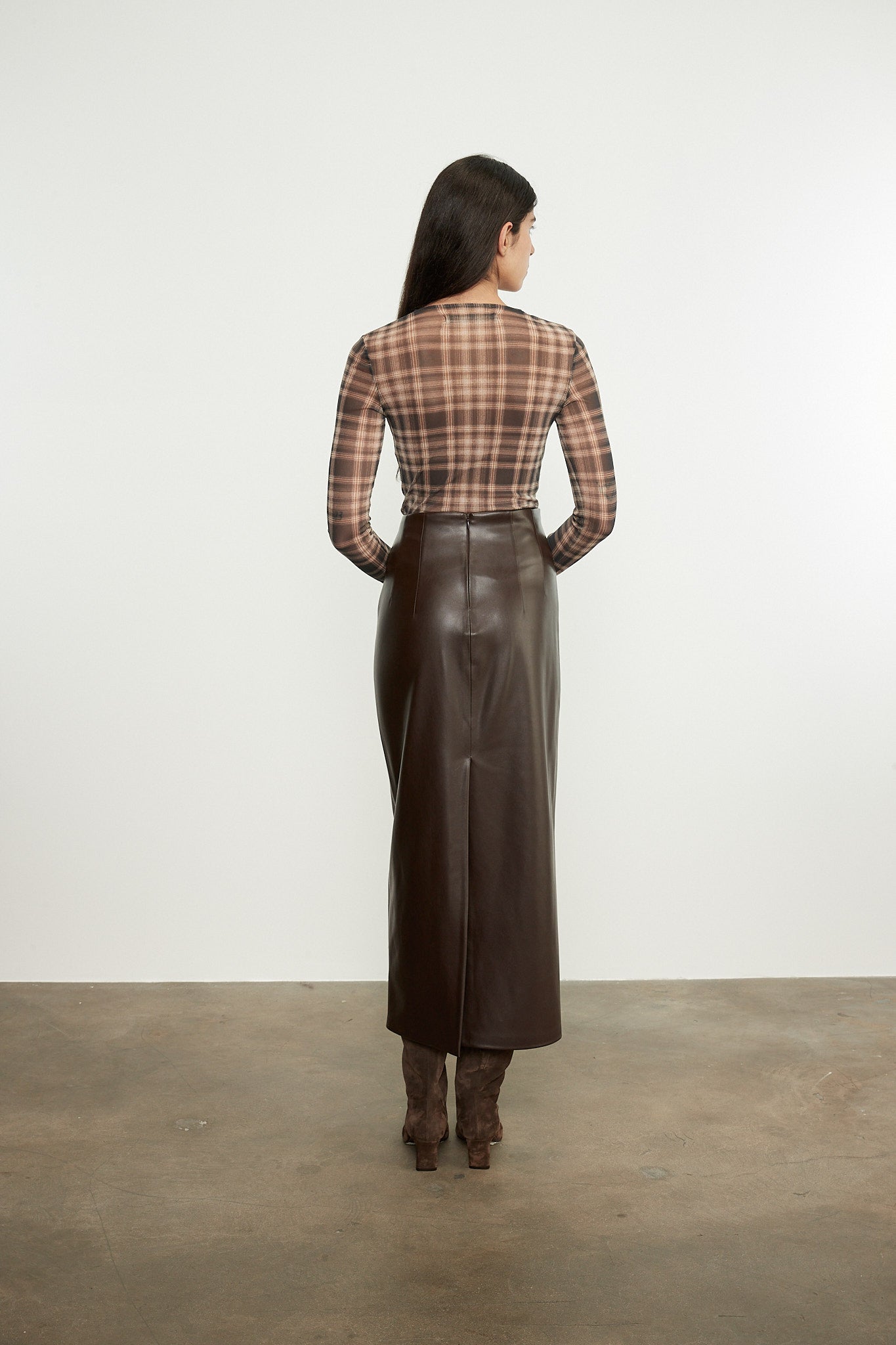 Leather Hi-Waist Curve Skirt