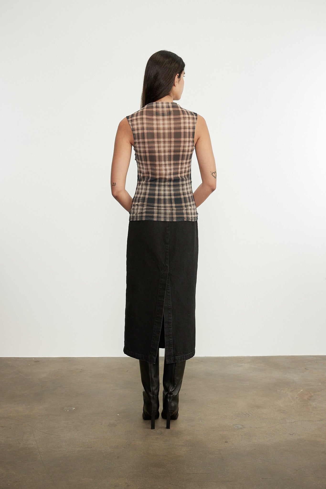 Plaid Mesh Sleeveless Twist Top