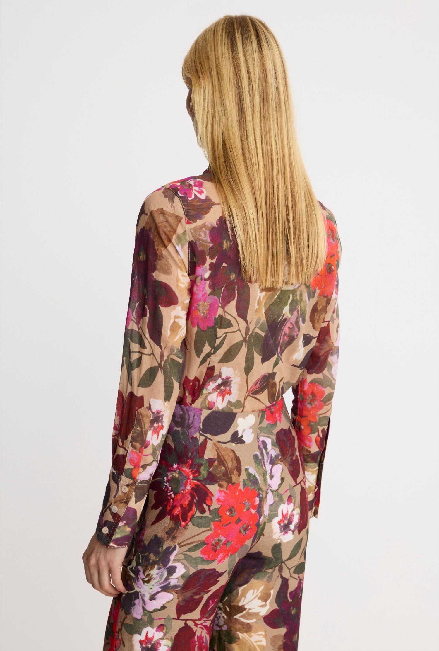 Point Collar Shirt