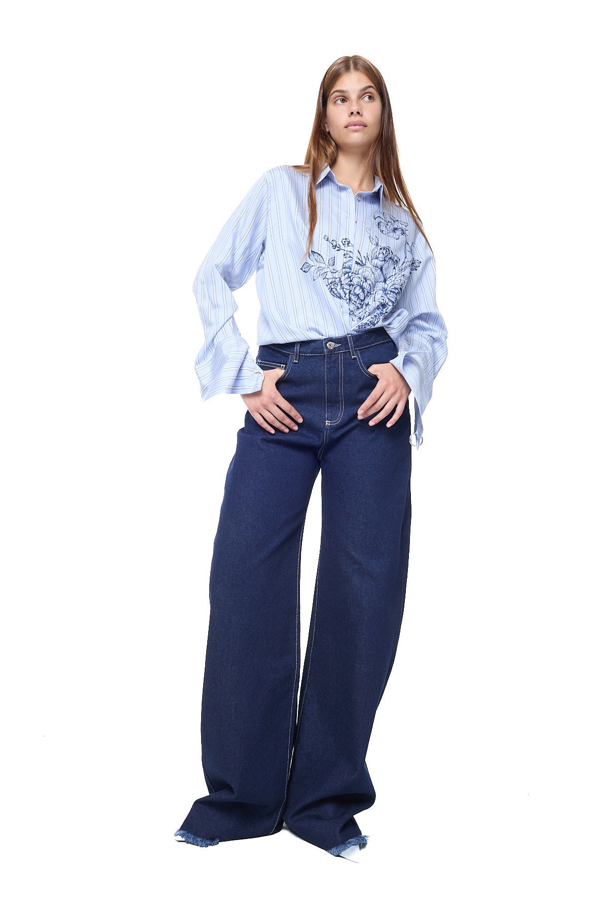 INDIGO DENIM BOYFRIEND STYLE JEANS