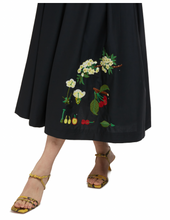 Load image into Gallery viewer, Canelle Pleated Skirt Botanica