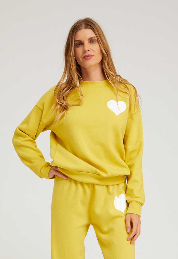 HEART SWEATSHIRT