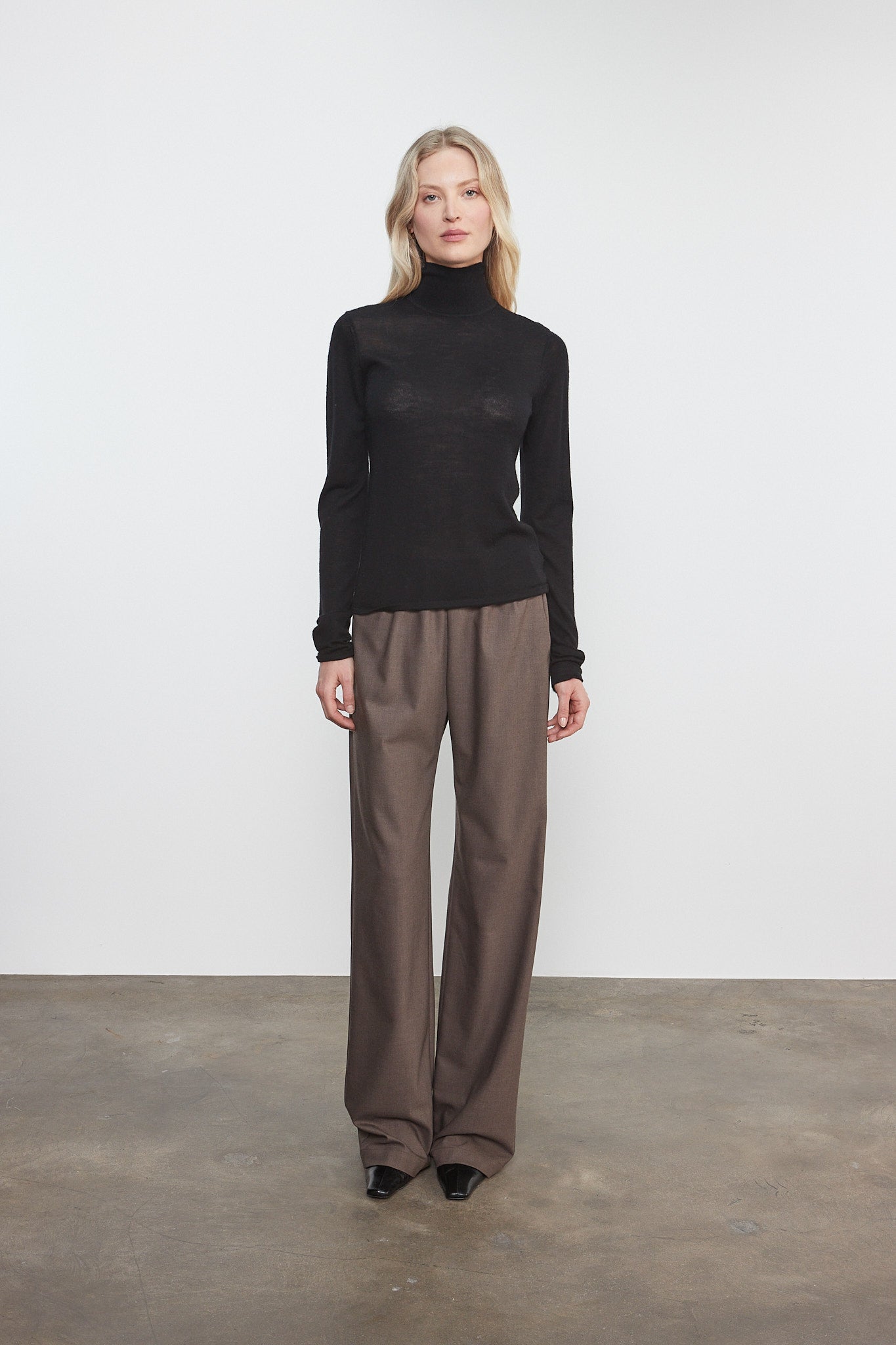 Tissue Cashmere Turtleneck