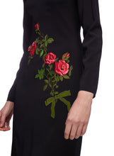 Load image into Gallery viewer, Pencil Midi Skirt W Rose Embroidered