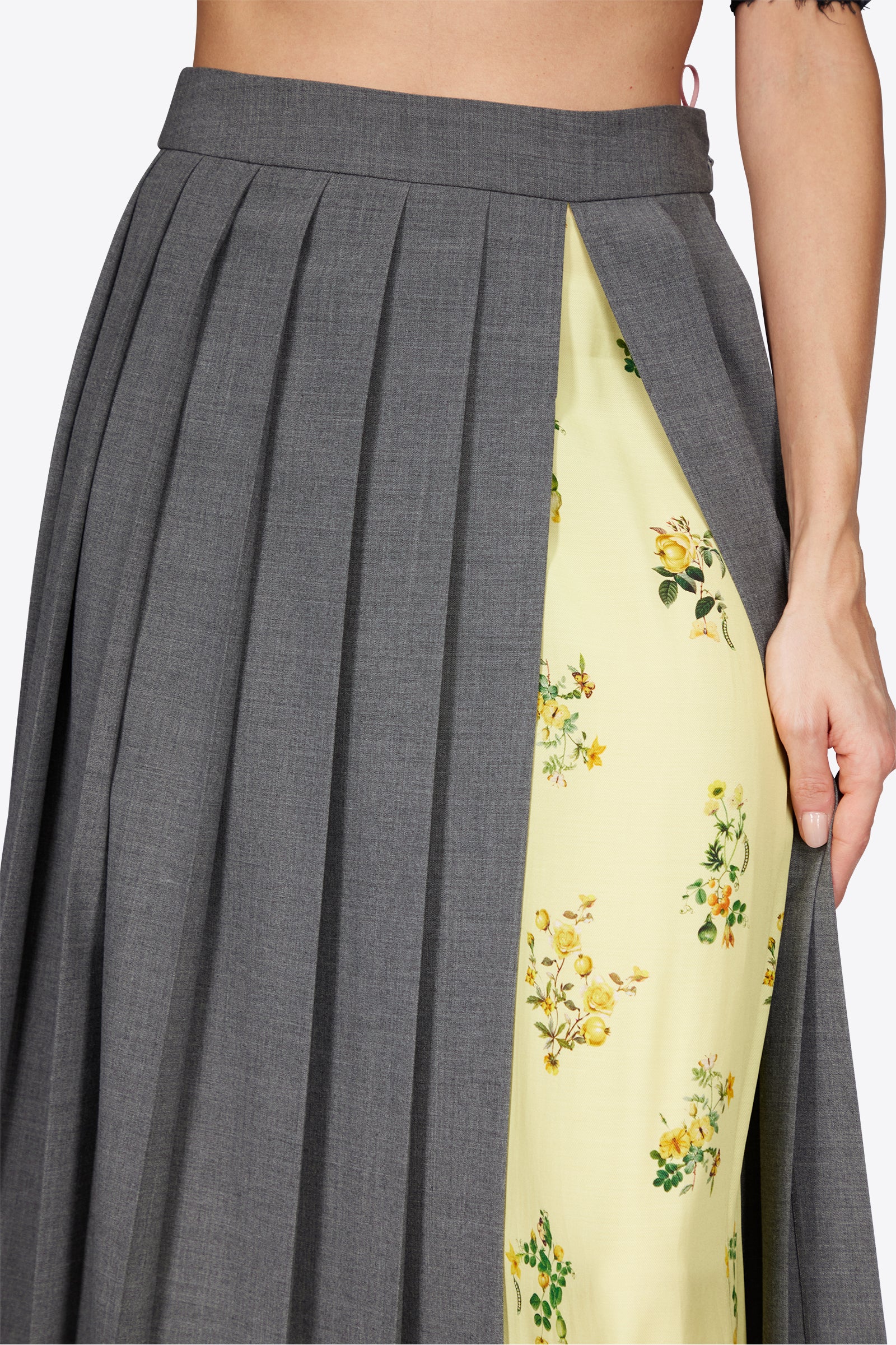 PLEATED MIDI SKIRT
