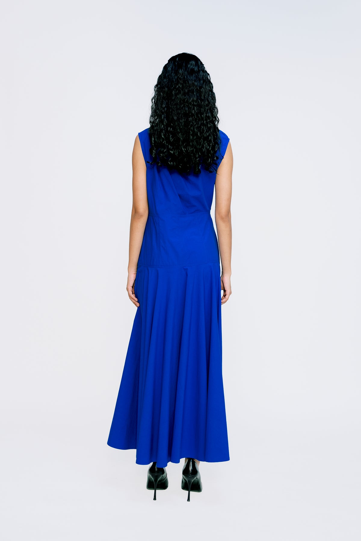 FLOW DRESS 02