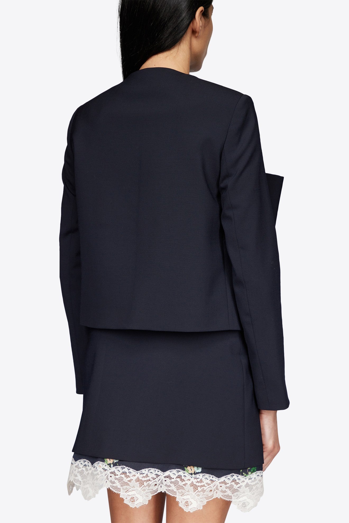 BOX JACKET WITH BOW CLOSURE