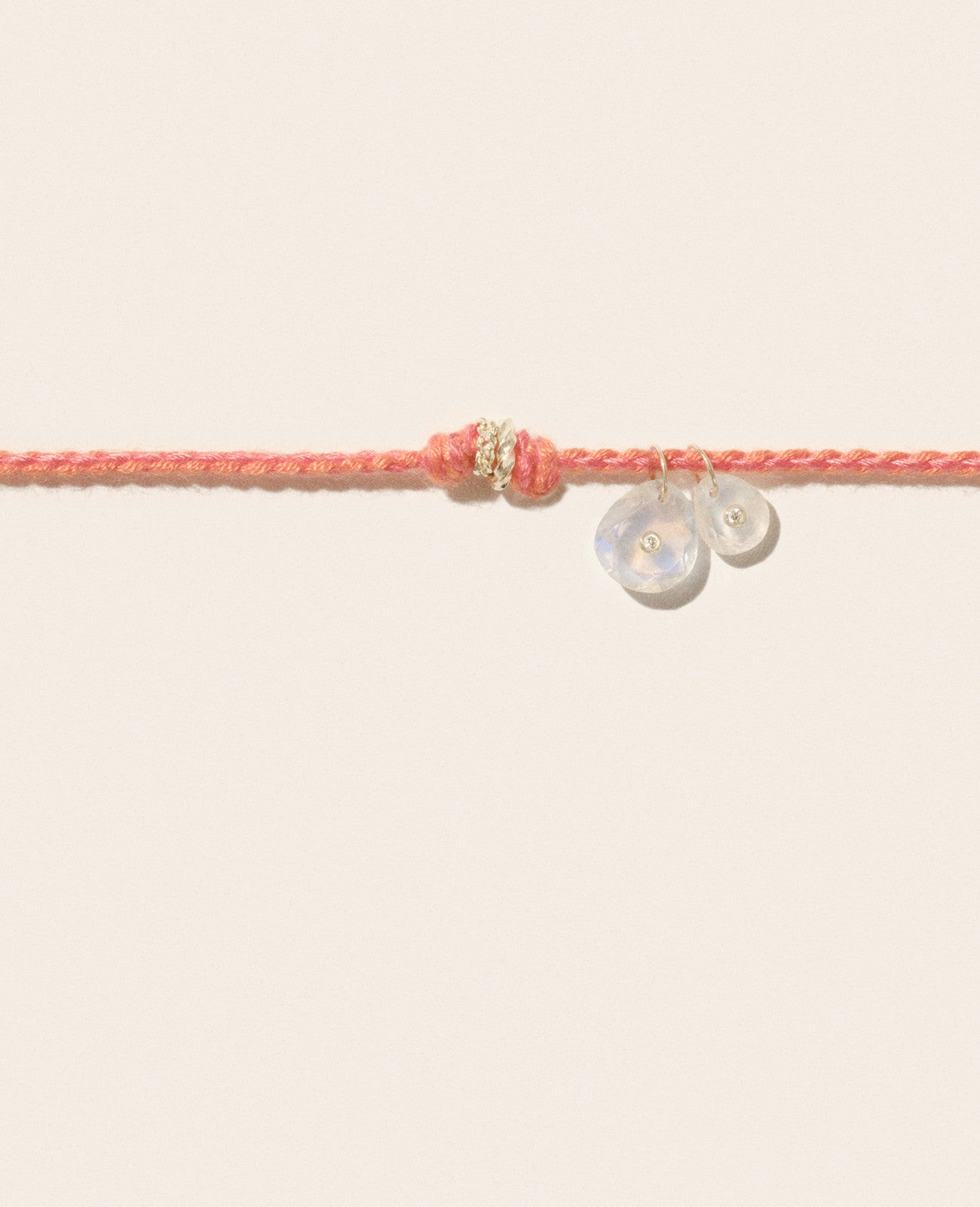 HOLI NECKLACE MOONSTONE