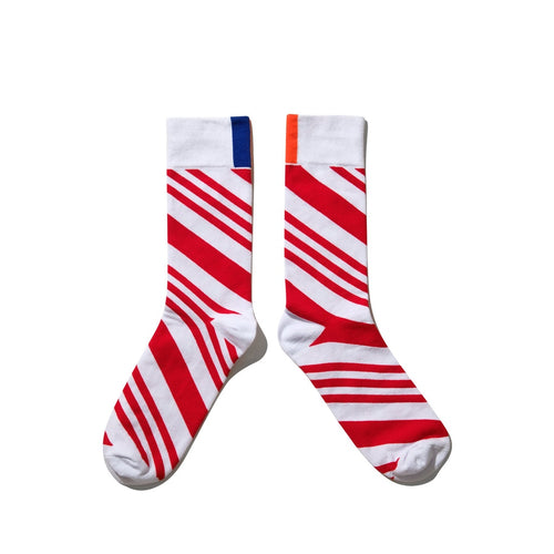 THE WOMEN'S CANDY CANE DRESS SOCK - WHITE/RED
